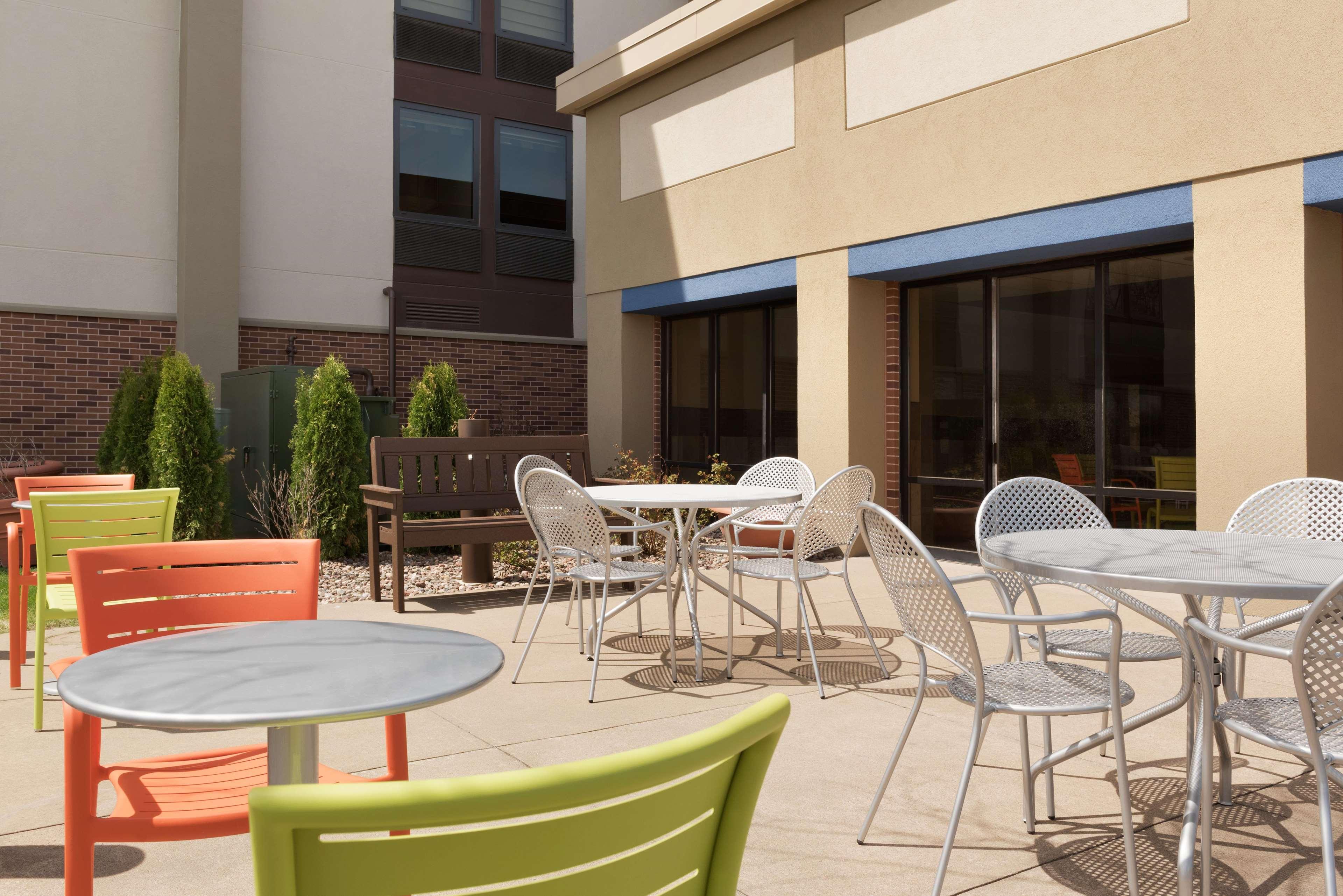 Hampton Inn Appleton-Fox River Mall Area Exterior foto