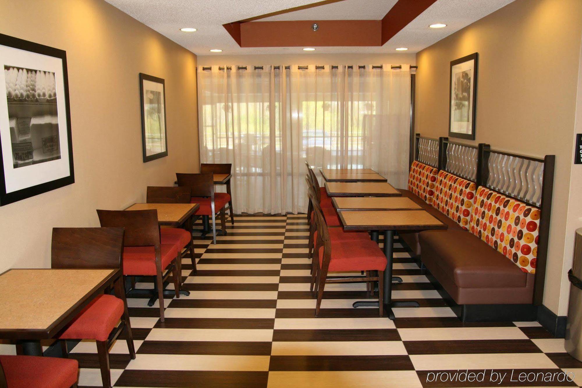 Hampton Inn Appleton-Fox River Mall Area Exterior foto
